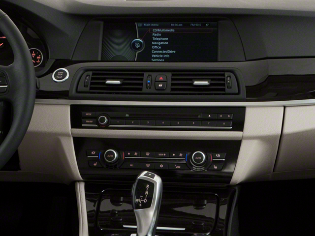 2011 BMW 5 Series 550i xDrive