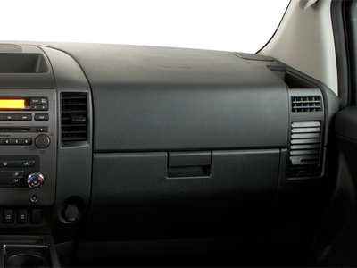 2011 Nissan Titan SV