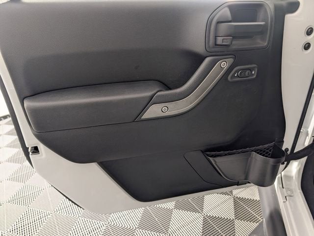 2015 Jeep Wrangler Willys Wheeler