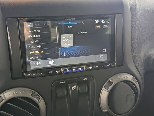 2015 Jeep Wrangler Willys Wheeler