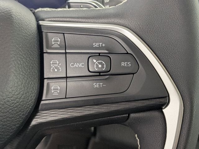 2024 Jeep Grand Cherokee L Altitude X 4x2