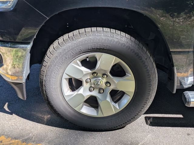 2022 RAM 1500 Big Horn Quad Cab 4x4 6'4" Box