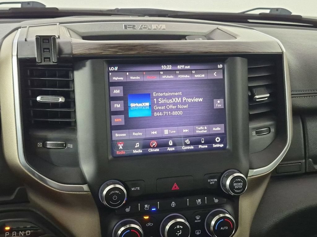 2019 RAM 1500 Laramie Crew Cab 4x4 5'7" Box