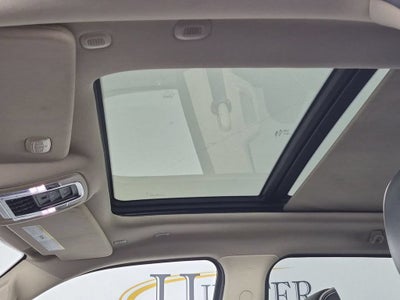 2019 RAM 1500 Laramie Crew Cab 4x4 5'7" Box