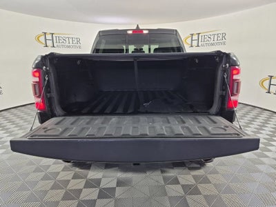 2019 RAM 1500 Laramie Crew Cab 4x4 5'7" Box