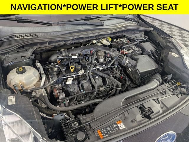 2020 Ford Escape Titanium