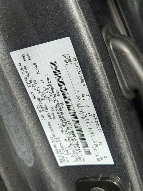 2025 Ford F-150 LARIAT