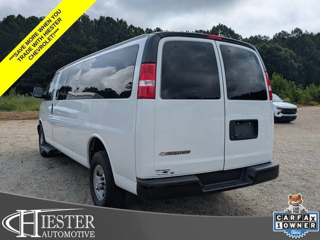 2023 Chevrolet Express Passenger 3500 1LS
