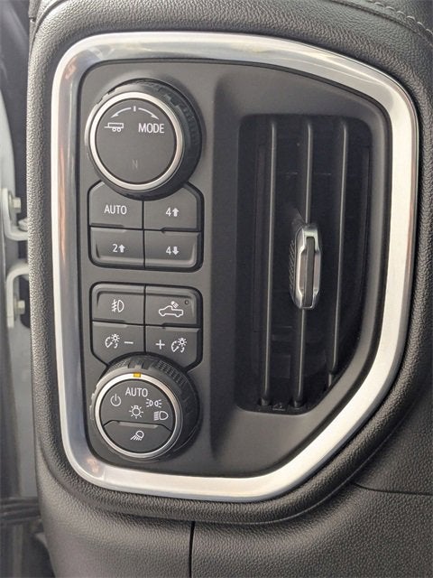 2022 Chevrolet Silverado 3500 HD High Country DRW