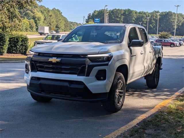 2025 Chevrolet Colorado WT/LT