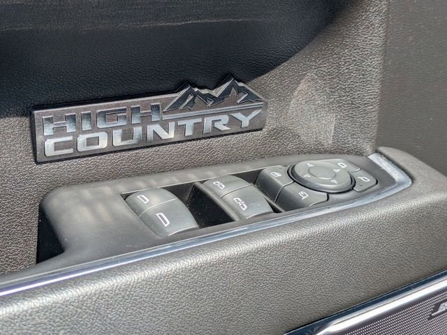 2022 Chevrolet Silverado 1500 High Country