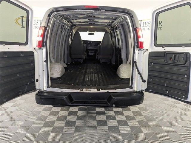 2022 Chevrolet Express Cargo 2500 WT