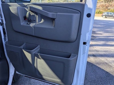 2025 Chevrolet Express Cargo 2500 WT