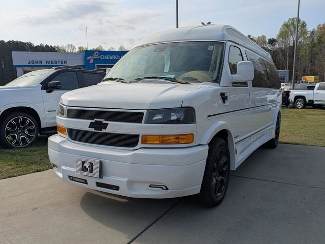 2026 Chevrolet Express Cargo WT