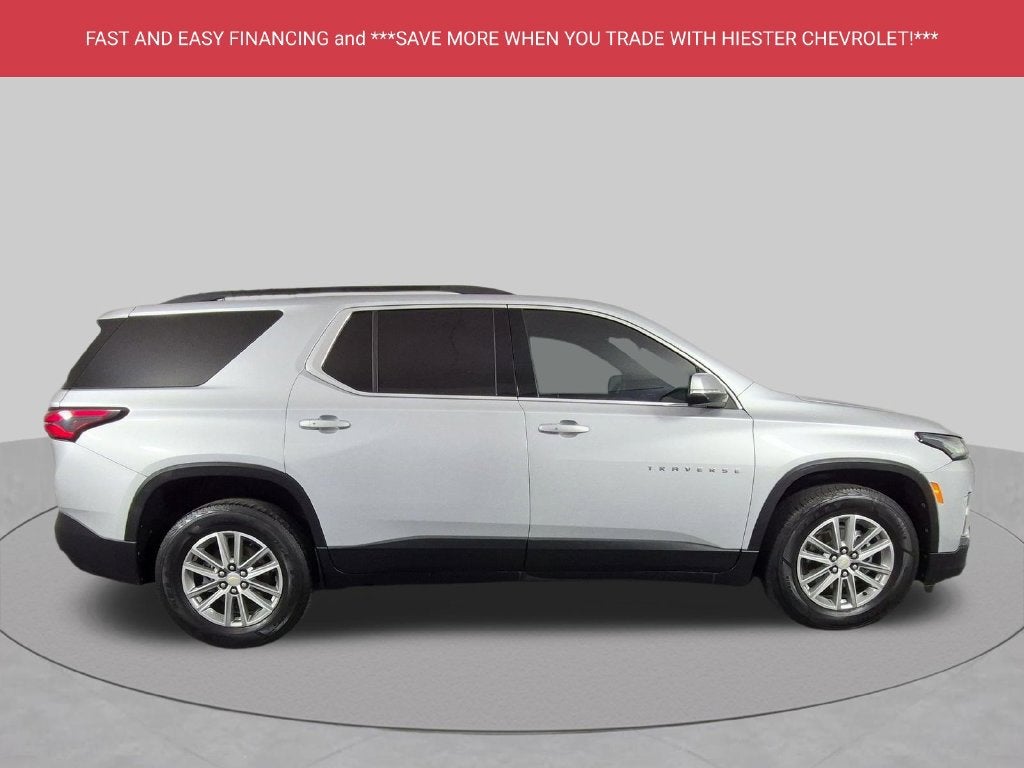 2022 Chevrolet Traverse LT Leather