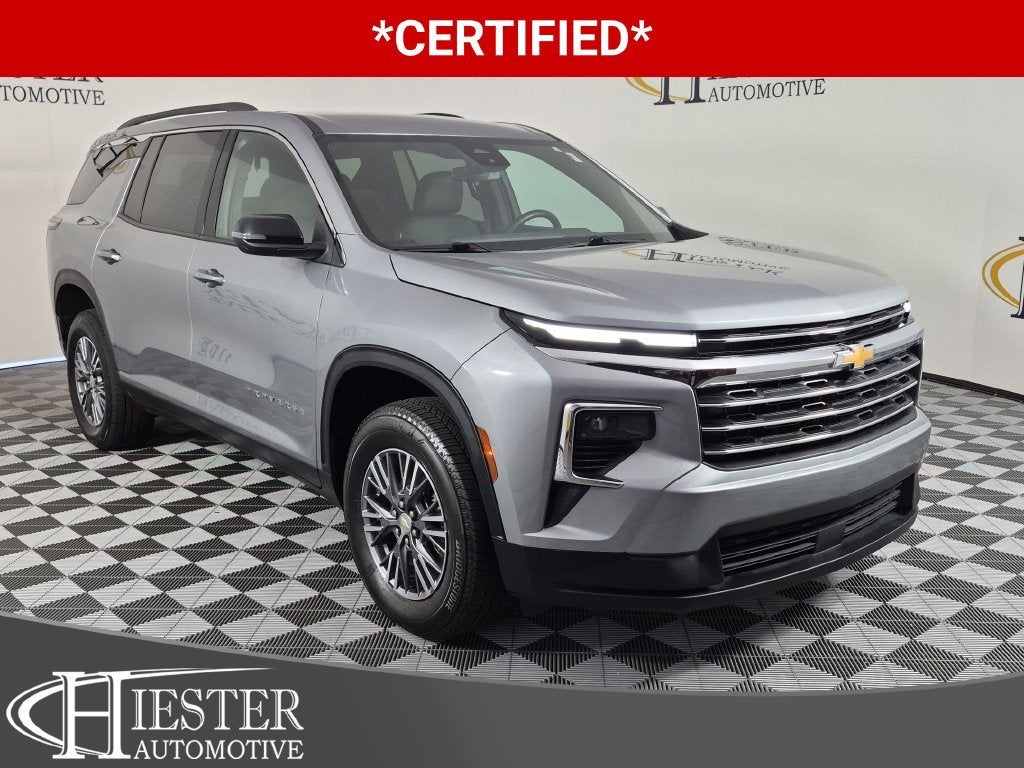 2025 Chevrolet Traverse LT