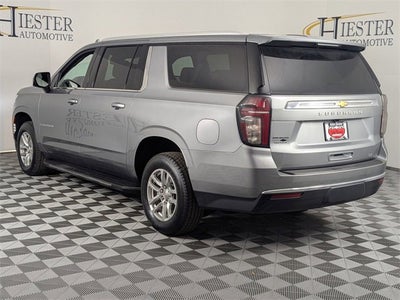 2023 Chevrolet Suburban LT