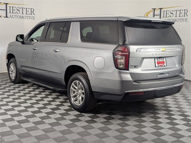 2023 Chevrolet Suburban LT