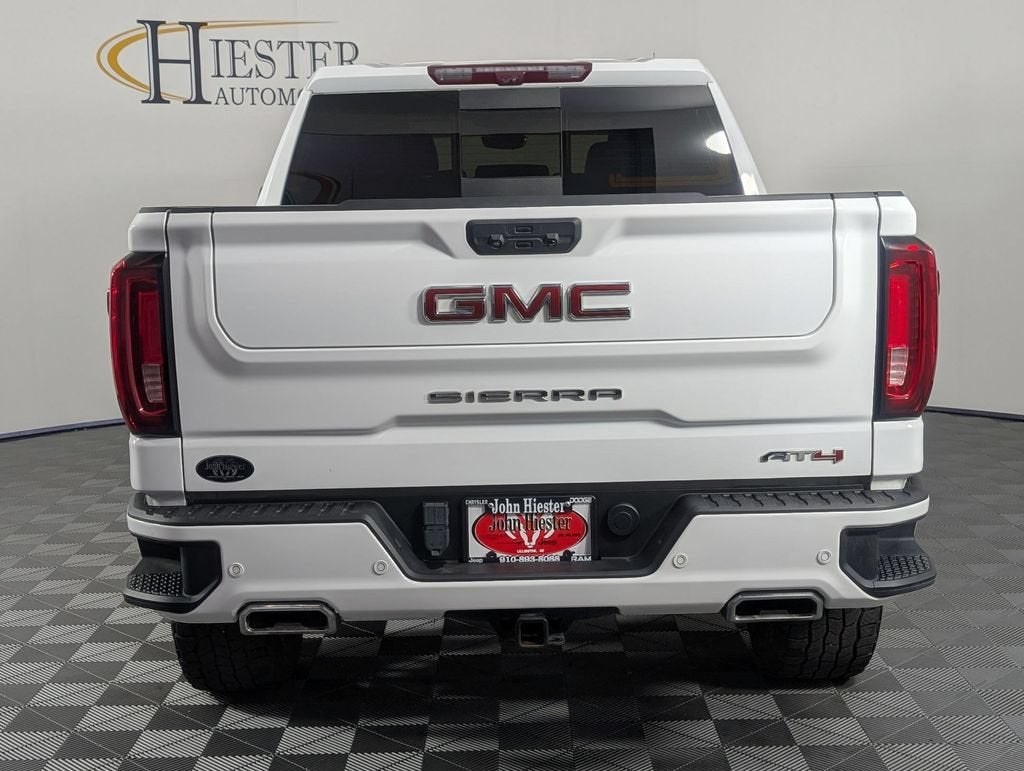 2023 GMC Sierra 1500 AT4