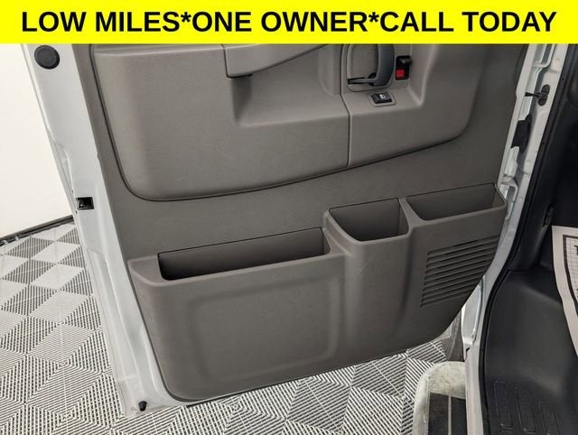 2024 GMC Savana Cargo 2500 Work Van