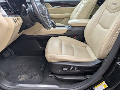 2019 Cadillac XT5 Premium Luxury FWD