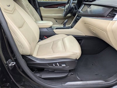 2019 Cadillac XT5 Premium Luxury FWD