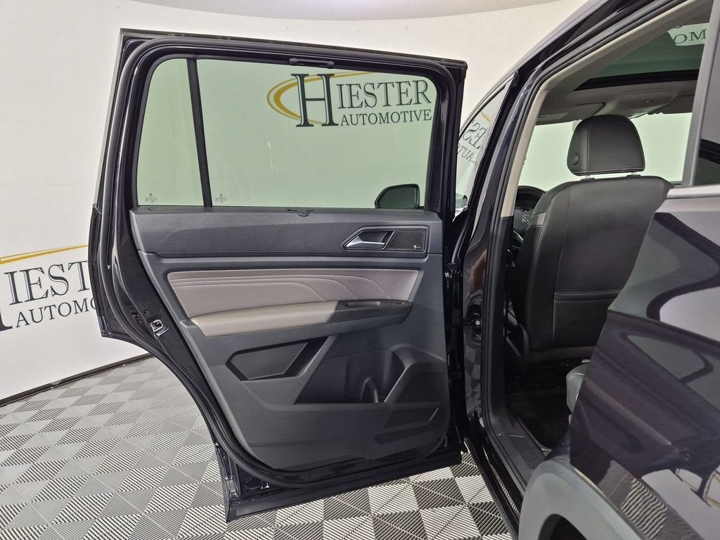 2023 Volkswagen Atlas 3.6L V6 SEL Premium R-Line
