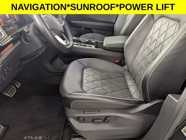 2024 Volkswagen Atlas 2.0T SEL Premium R-Line