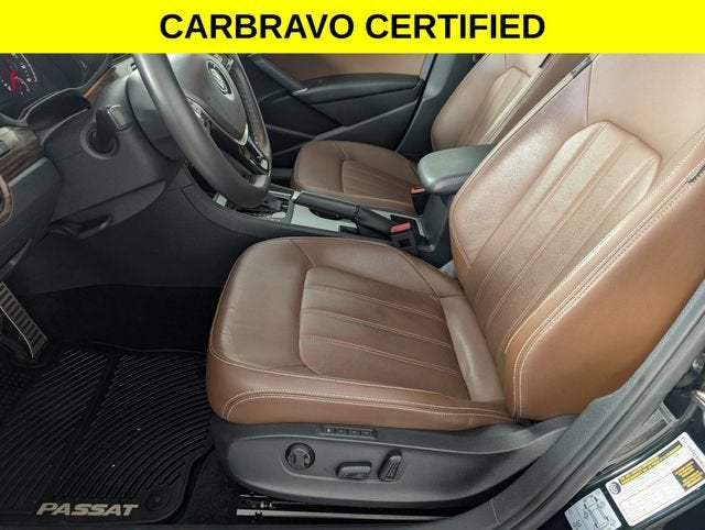 2022 Volkswagen Passat 2.0T Limited Edition