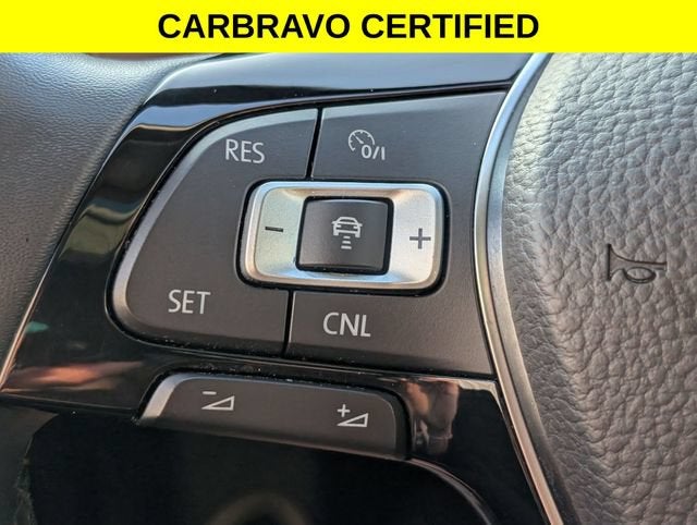 2022 Volkswagen Passat 2.0T Limited Edition