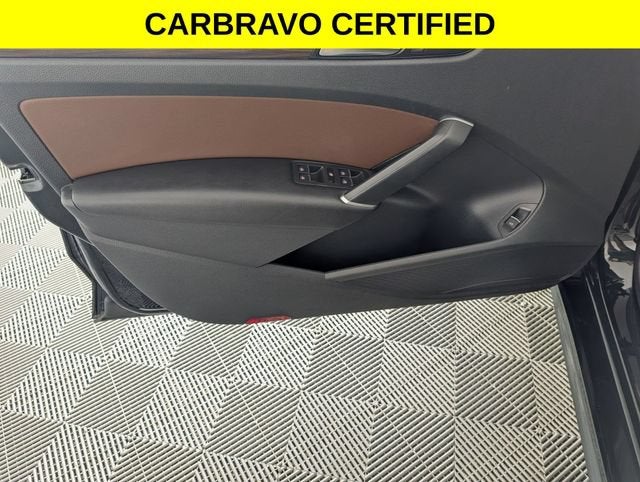 2022 Volkswagen Passat 2.0T Limited Edition