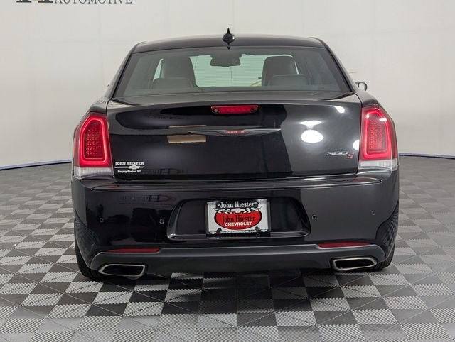 2021 Chrysler 300 300S