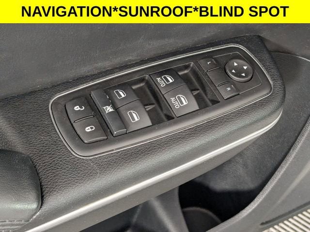 2016 Chrysler 300 300C Platinum