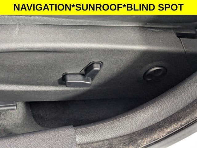 2016 Chrysler 300 300C Platinum