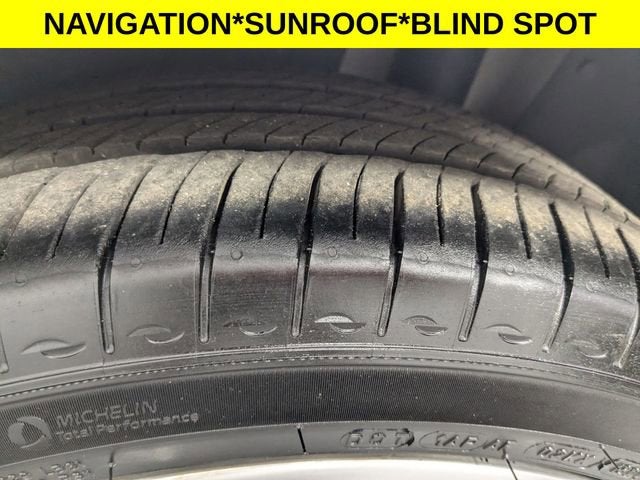 2016 Chrysler 300 300C Platinum