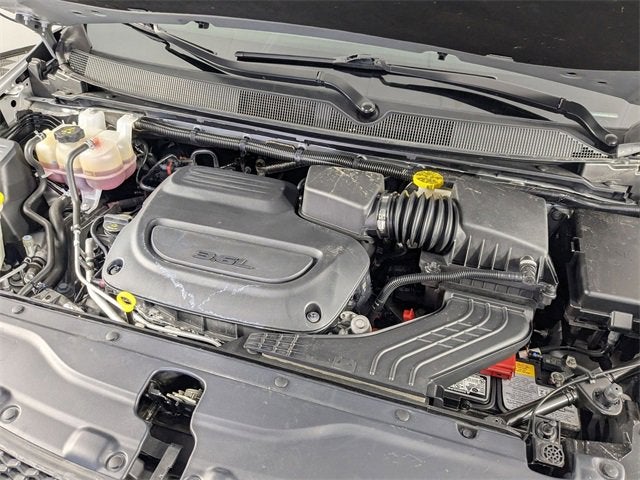 2024 Chrysler Voyager LX