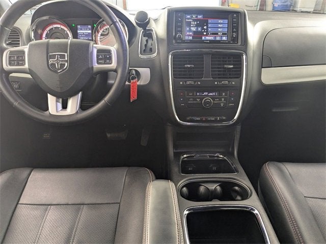 2016 Dodge Grand Caravan R/T
