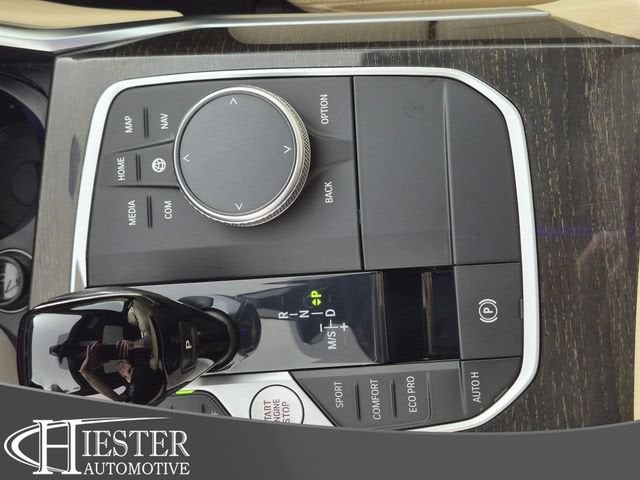 2022 BMW 330i 330i