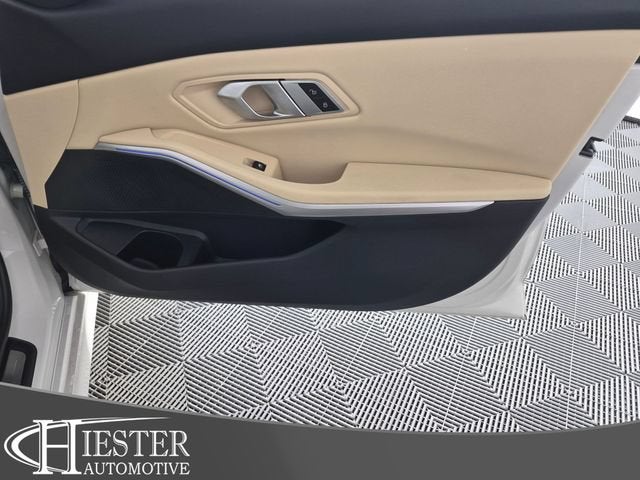2022 BMW 330i 330i