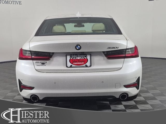 2022 BMW 330i 330i
