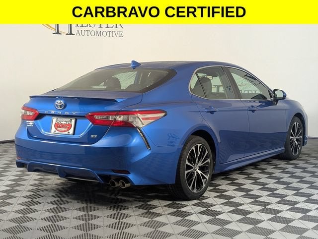 2019 Toyota Camry SE