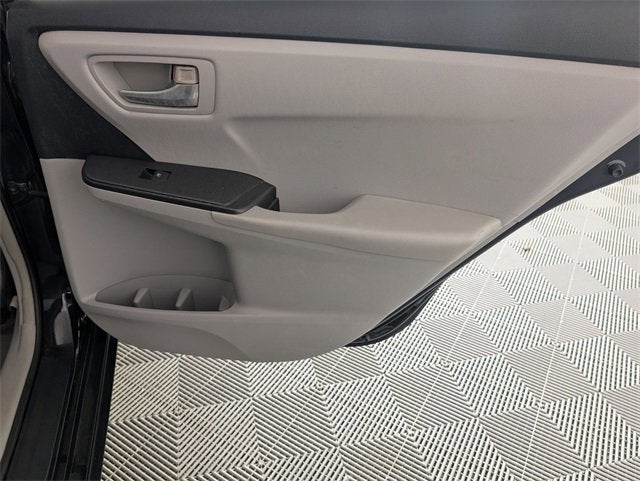 2016 Toyota Camry XLE