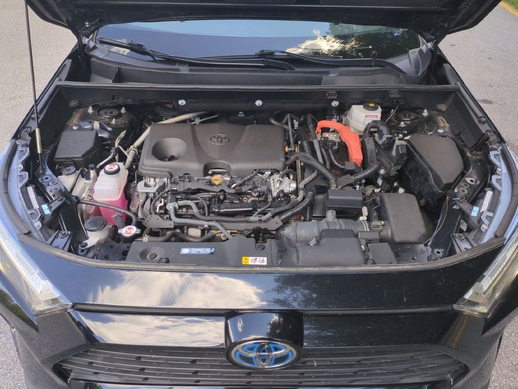 2024 Toyota RAV4 Hybrid XLE