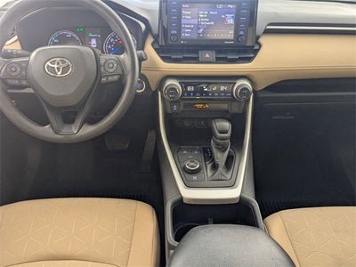 2022 Toyota RAV4 Hybrid XLE