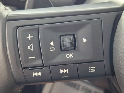2025 Nissan Pathfinder SV FWD