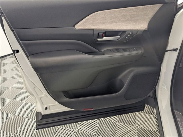 2024 Toyota Grand Highlander Hybrid Limited