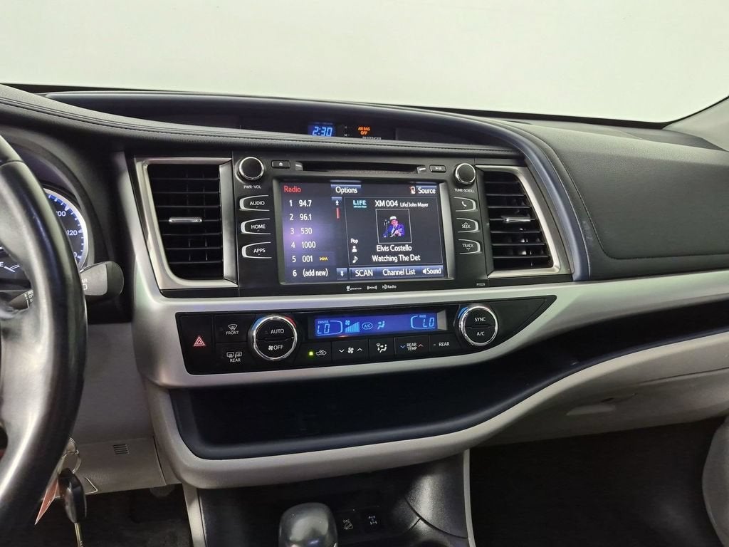 2018 Toyota Highlander LE
