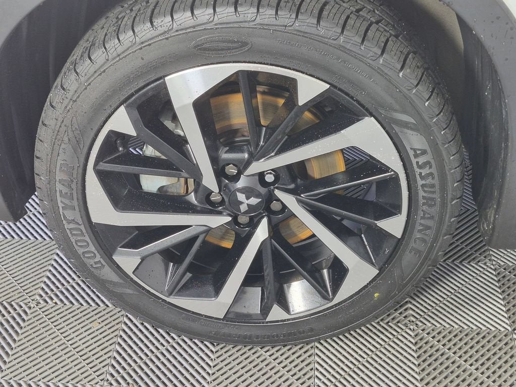 2023 Mitsubishi Outlander SE 2.5 2WD
