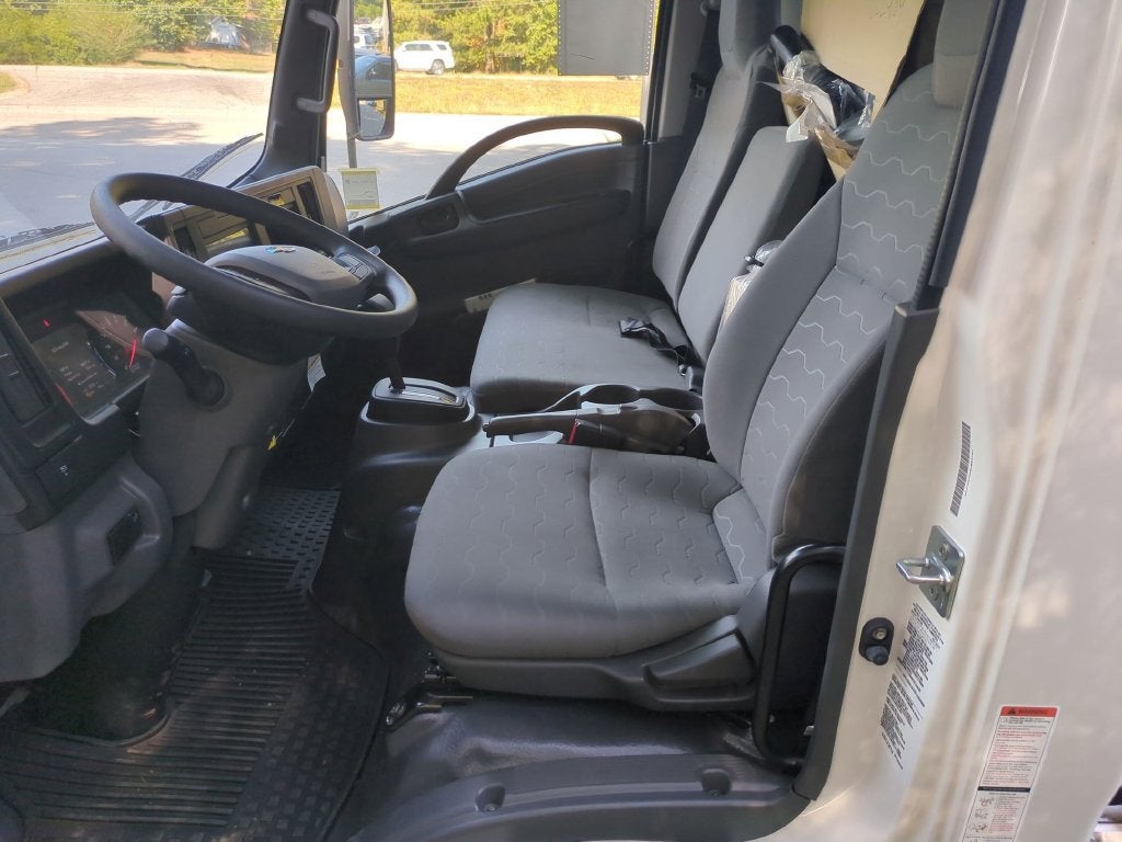 2025 Chevrolet Low Cab Forward 4500 HD NA