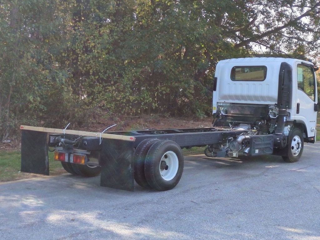 2025 Chevrolet Low Cab Forward 4500 HD NA